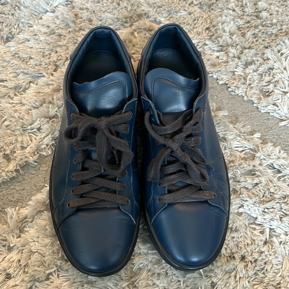 Saint Laurent SL01 sneakers in blue.